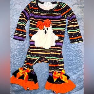 Ghost Halloween outfit